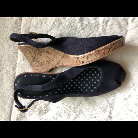 Shoes - Cork wedge sandal